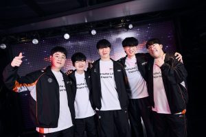 Мої товариші по команді виступають дуже добре": Peanut підтримує Hanwha Life Esports на Першому Станді, зіштовхнувшись з колишніми суперниками Hanwha Life Esports завершили Раунд Робін Стадію з перемогою в тай-брейку... 14 березня 2025