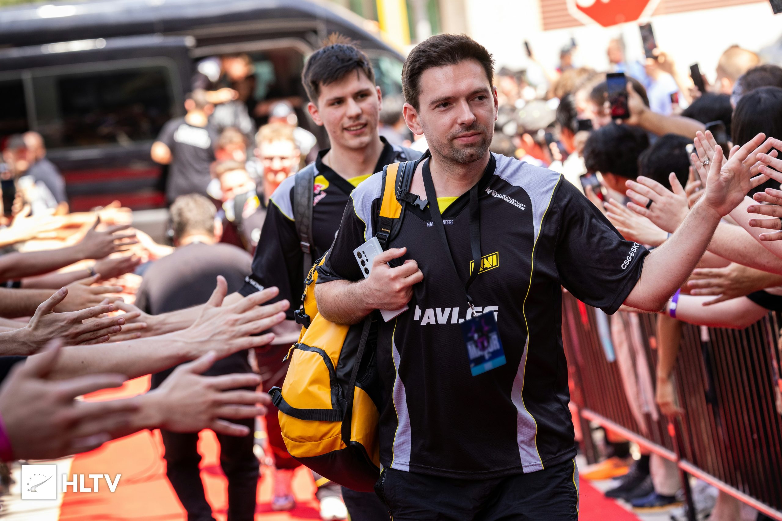 NAVI зустрічається з Vitality - пряма трансляція чвертьфіналу BLAST.tv Austin Major 2025 на Gameinside.ua