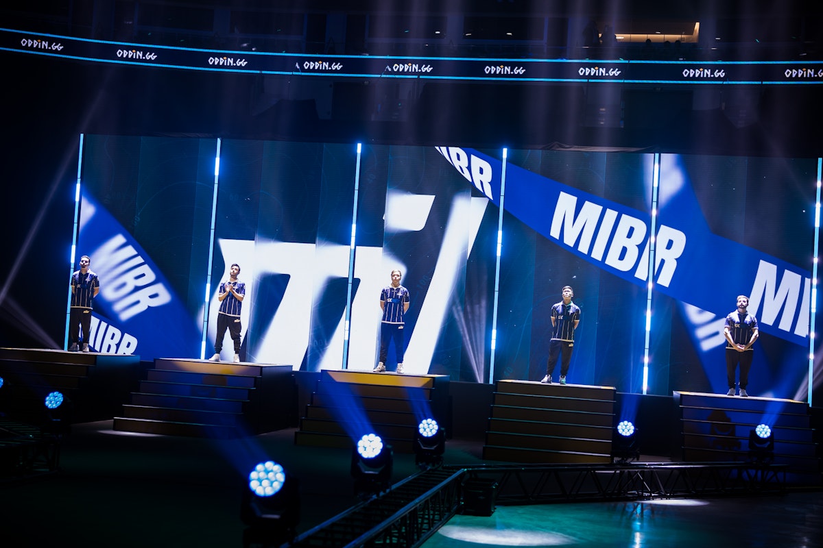 Sharks у пошуках інвесторів для придбання MIBR - Gameinside.ua