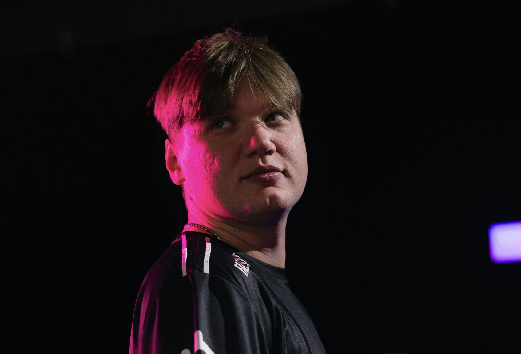 s1mple навряд чи стане гравцем FaZe, заявив редактор HLTV - Gameinside.ua