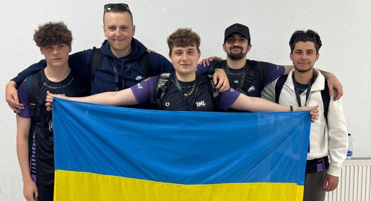 Український кіберспорт цього вікенду: дебют s1mple, матчі та інвайти