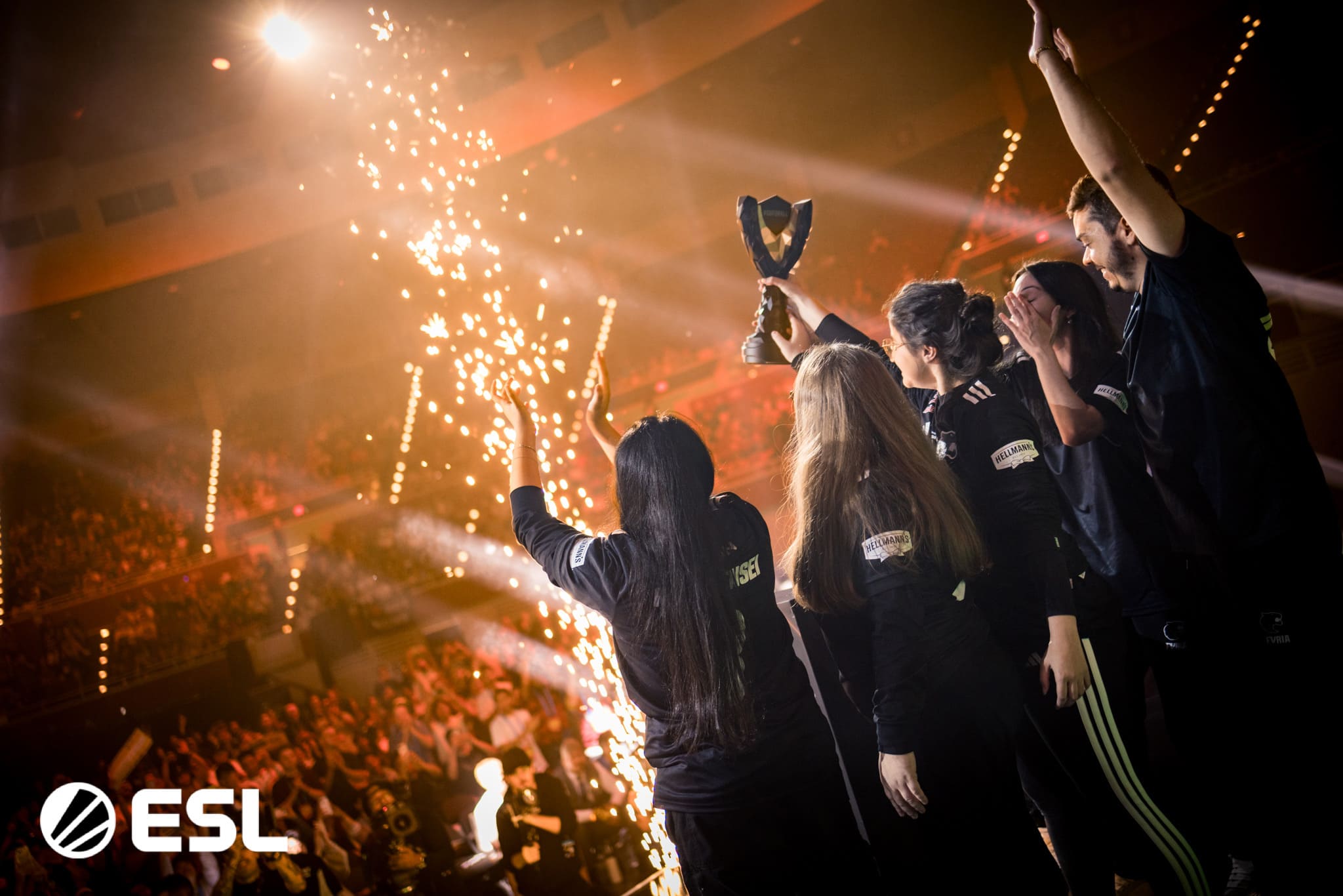 BIG EQUIPA стала лідером фінальної програми підтримки клубів ESL Impact