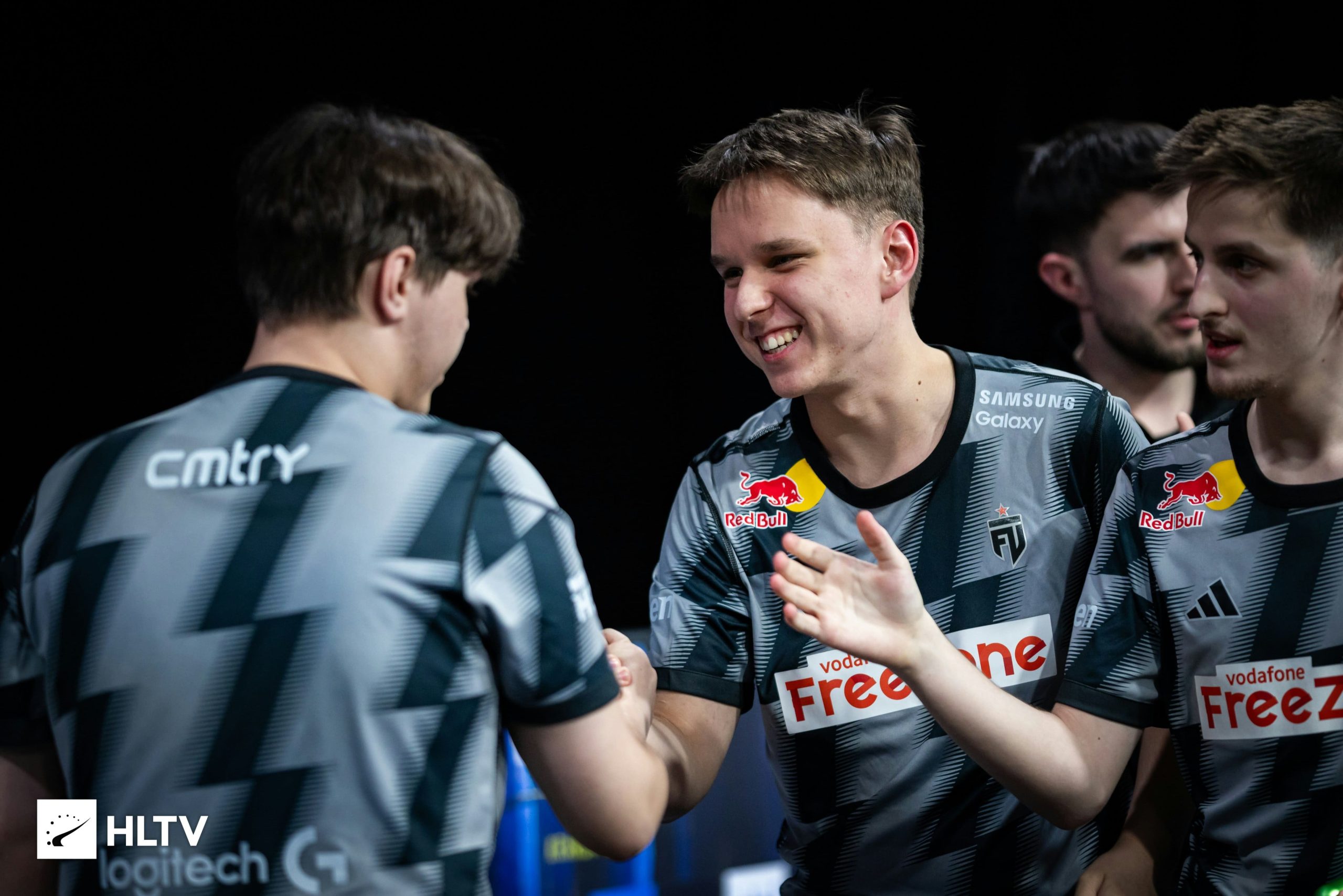 Команди з українськими гравцями у рейтингу HLTV